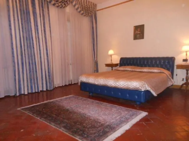 Maison Nardone Guest House Arezzo Italy